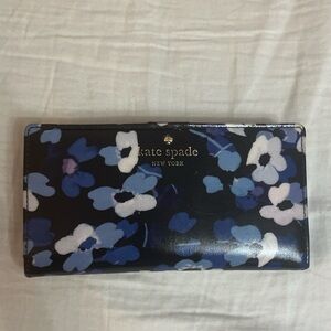 Kate Spade Black and Blue Floral Stripped Women's Wallet